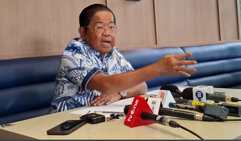 Golkar Turun ke Bencana, Bukan Main Opini