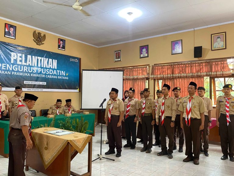 Pelantikan Pengurus Pusdatin Kwartir Cabang Batang Masa Bakti 2025–2028