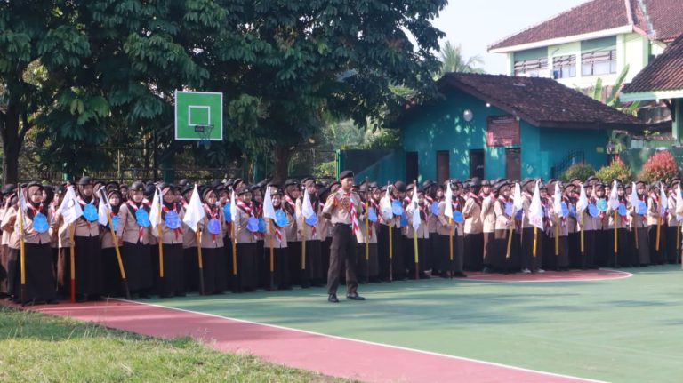 Anggota Pramuka MAN Purbalingga Ikuti Penempuhan Badge Ambalan