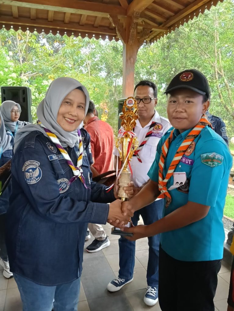 ELOMAS CREW RAIH JUARA 1 PADA AJANG SCOUT DANCE COMPETITION KWARCAB BANYUMAS 2025