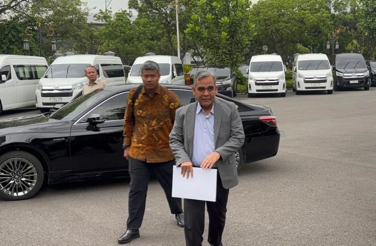 Ketua MPR Temui Prabowo di Istana Sore Ini, Ada Apa? : Okezone News