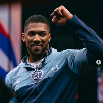 Petinju Anthony Joshua Kecelakaan Mobil di Nigeria, 2 Tewas : Okezone News