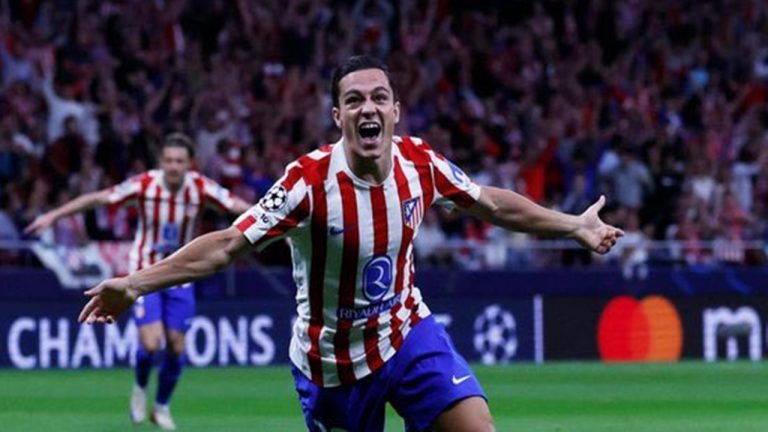 Atletico Madrid dan Roma Buka Pembahasan Transfer Giacomo Raspadori