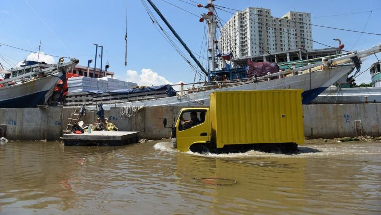 BPBD Sebut Banjir Rob di DKI Masih Berpotensi Terjadi Sabtu Ini
