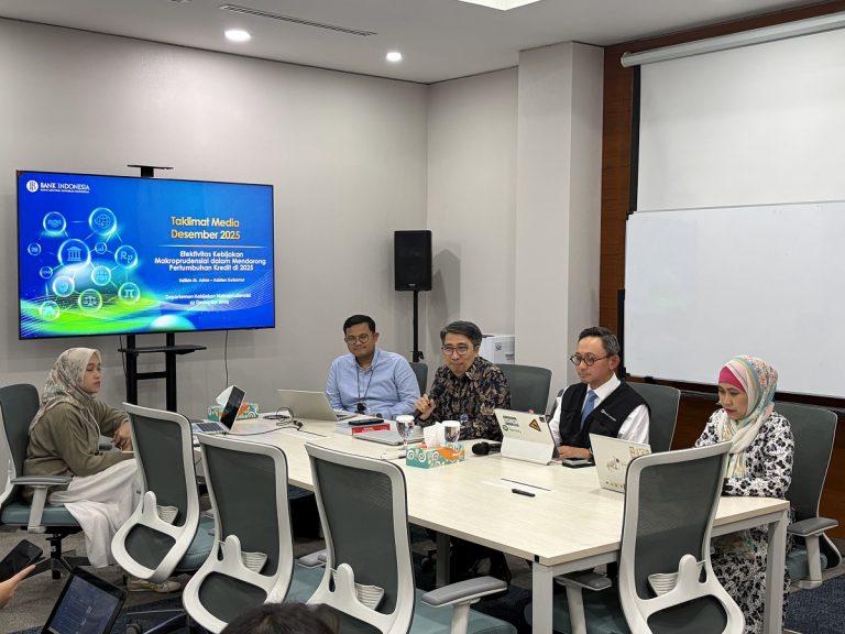 BI Yakin Kredit Akhir 2025 Tembus 8% meski Pengusaha Masih Wait and See : Okezone Economy