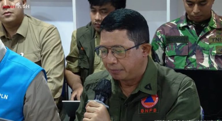 Kepala BNPB Lapor ke Prabowo Jumlah Korban Meninggal Bencana Sumatera : Okezone News