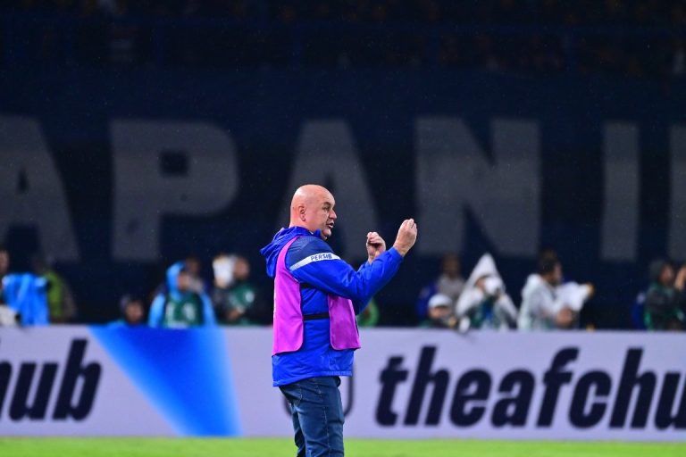 Bojan Hodak Harap Persib Bandung Terhindar dari Pohang Steelers di 16 Besar AFC Champions League 2 2025-2026 : Okezone Bola