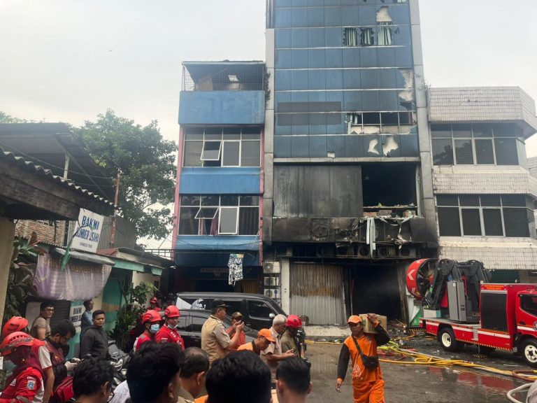 Kebakaran Gedung Terra Drone, Seorang Ibu Hamil Jadi Korban : Okezone Women