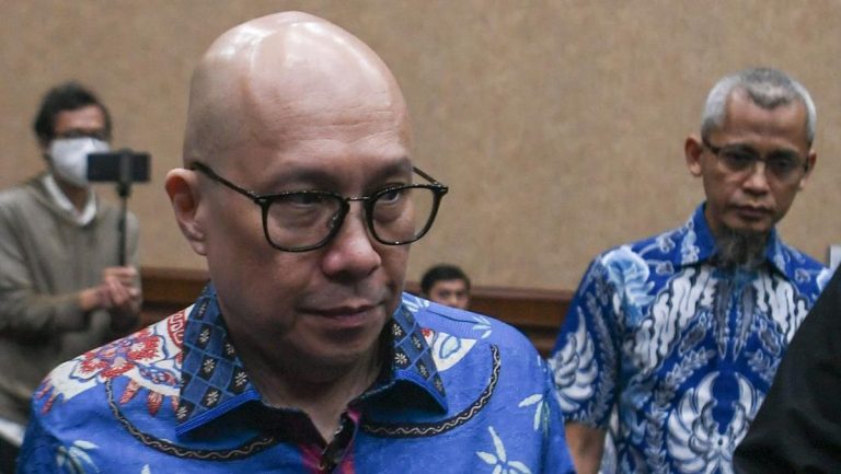 Eks Dirut Taspen ANS Kosasih Dihukum 10 Tahun Penjara