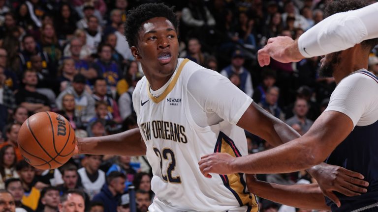 Derik Queen Mulai Bungkam Kritik Pasca Pertukaran Kontroversial Pelicans