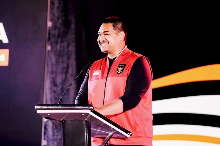 Niena Kirana Kembali Gugat Cerai Dito Ariotedjo, Sidang Perdana 24 Desember : Okezone Celebrity