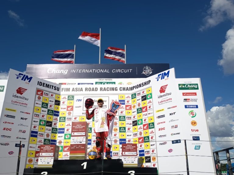 Hasil Race 1 ARRC 2025: Fadillah Arbi Juara Asia AP250, Adenanta Putra Masih Harus Berjuang : Okezone Sports