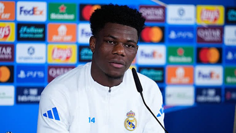 Form Menurun, Aurelien Tchouameni Akui Real Madrid Harus Berbuat Lebih