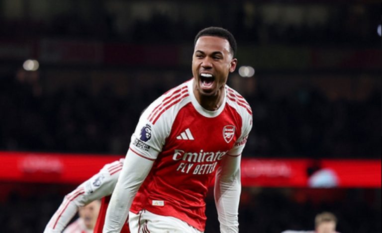 Hasil Liga Inggris 2025-2026 Semalam: Arsenal Bantai Aston Villa 4-1, Manchester United dan Chelsea Gagal Menang! : Okezone Bola