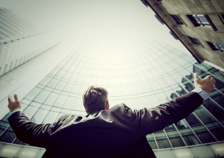 Harta Kekayaan Chalerm Yoovidhya, Orang Terkaya Nomor 1 Thailand Pemilik Minuman Berenergi Terkenal di Dunia : Okezone Economy