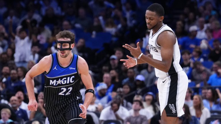 Hasil NBA: San Antonio Spurs Hentikan Orlando Magic 114-112