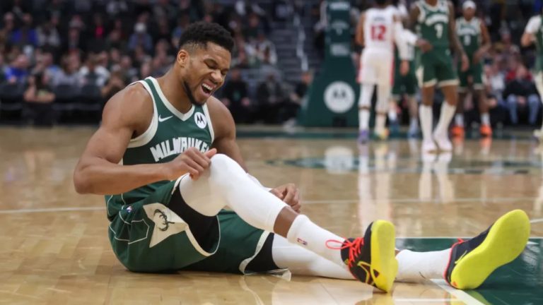 Inilah Dua Kata Paling Menakutkan di NBA Saat Ini: “Calf Strain”