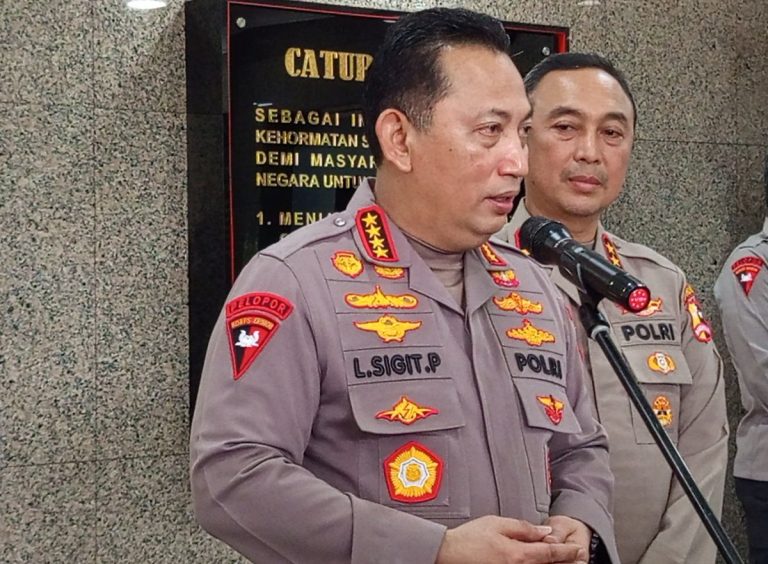 Teken Peraturan Polisi Aktif Bisa Jabat 17 Institusi, Kapolri: Untuk Hormati Putusan MK! : Okezone News