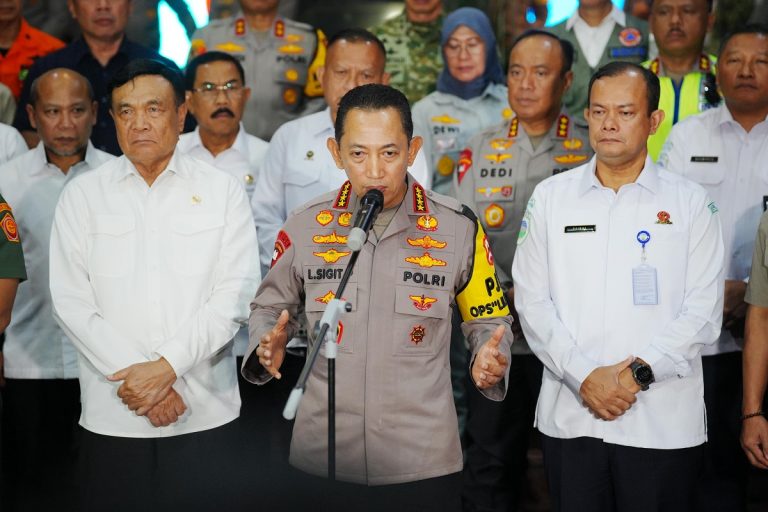 Kapolri Monitor Malam Tahun Baru 2026, Pastikan Pengamanan dan Pelayanan Masyarakat Optimal : Okezone News