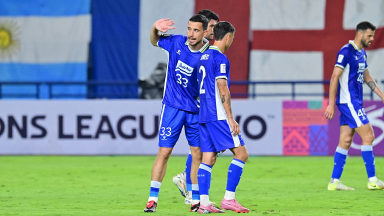 Kata Manajemen Persib Soal Isu Incar Pemain Diaspora Anyar