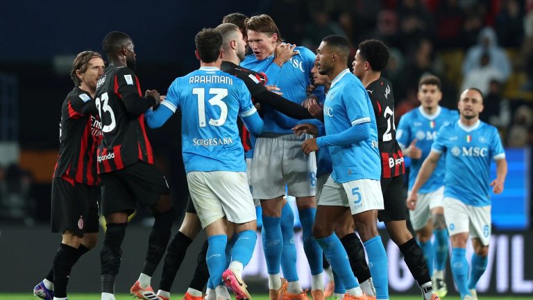 Kekalahan dari Napoli Bongkar Kelemahan Yang Dialami Skuad AC Milan