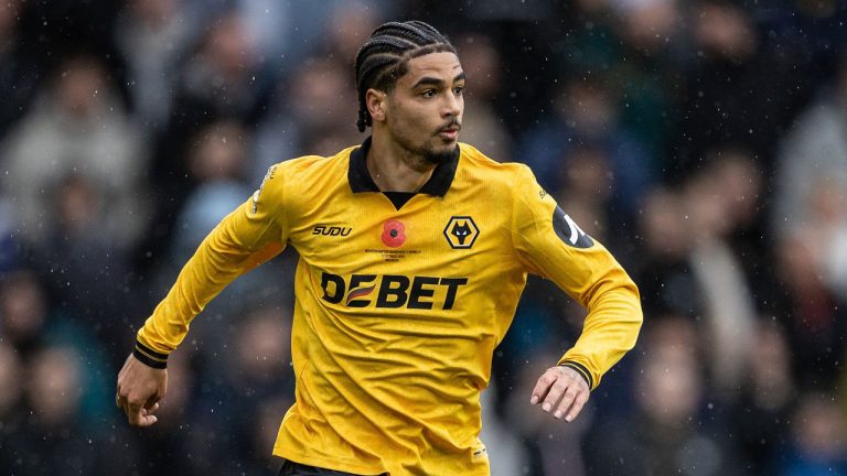 Ki-Jana Hoever Belum Move On dari Arsenal, Tapi Optimis Wolves Bangkit