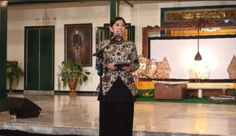 2.400 BTS Lumpuh Akibat Bencana Sumatera, Pemerintah Kebut Pulihkan Jaringan : Okezone News