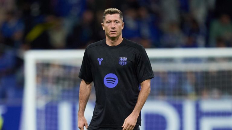 Media Spanyol Bantah Keras Rumor Robert Lewandowski ke Milan