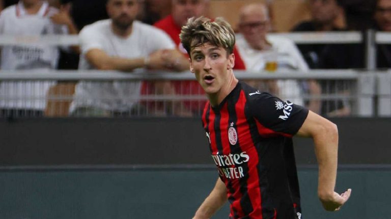 Milan Perpanjang Kontrak Alexis Saelemaekers Hingga Juni 2031