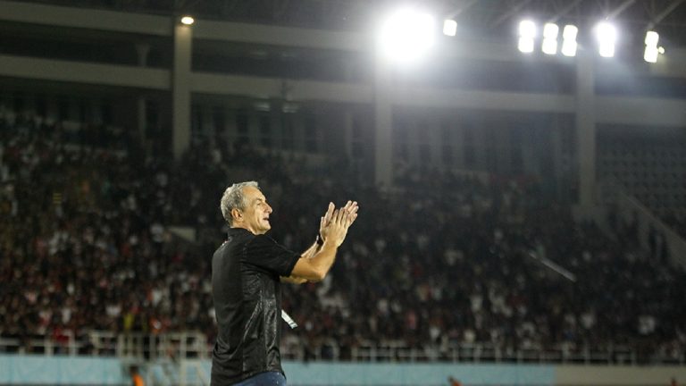 Milomir Seslija Janjikan Perubahan untuk Bawa Persis Solo Bangkit