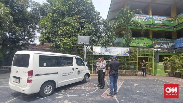 Salah Injak Pedal, Dikira Rem Ternyata Gas