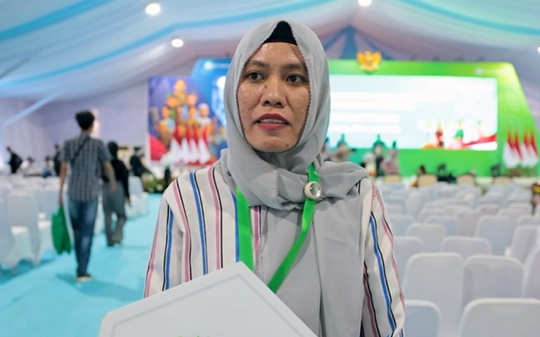 Kisah Tukang Kopi Keliling yang Kini Punya Rumah Berkat Program Rumah Subsidi Prabowo : Okezone News