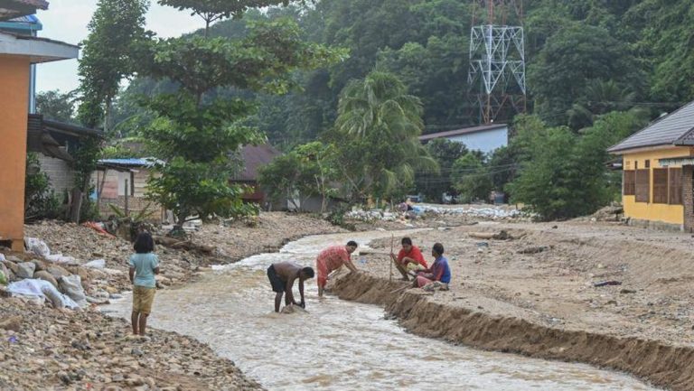 Banjir Kembali Kepung Sibolga Minggu Malam