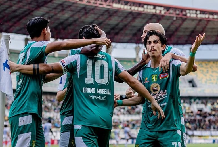 Hasil Persebaya Surabaya vs Persijap Jepara di Super League 2025-2026: Bajul Ijo Benamkan Tamunya 4-0 : Okezone Bola