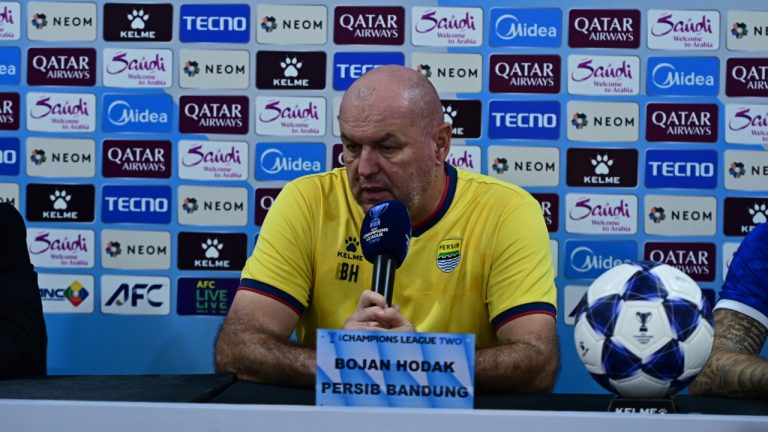 Persib Dalam Mood Bagus, Targetkan Tiga Poin dari Bangkok