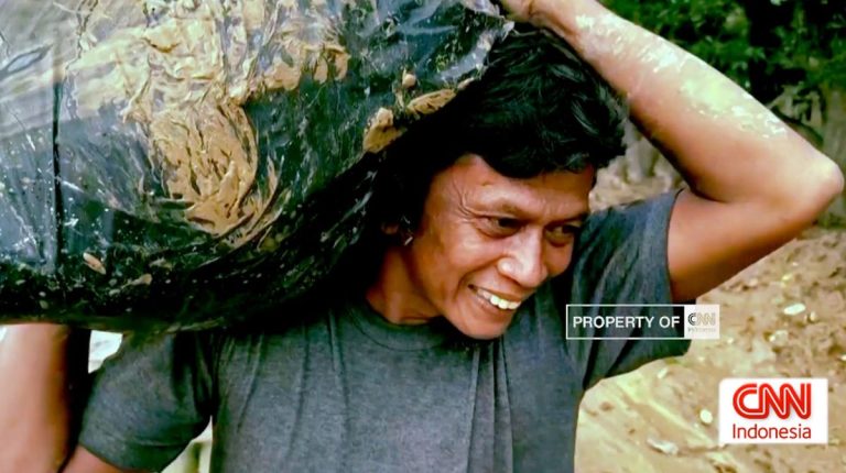 Asa Korban Banjir Sumatra Menanti Bantuan