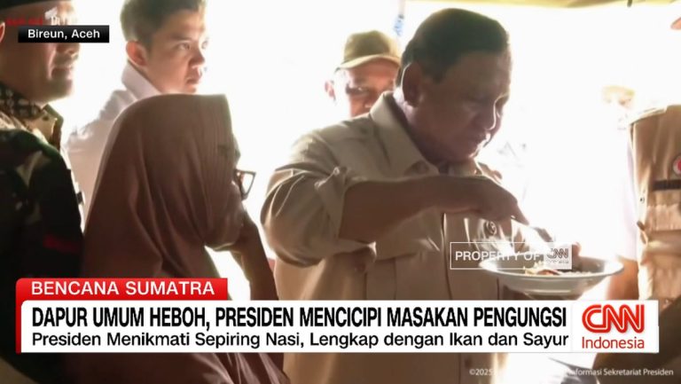Dapur Umum Heboh, Presiden Mencicipi Masakan Pengungsi