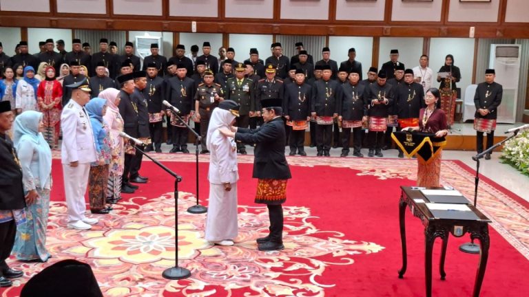 Pramono Lantik 11 Pejabat DKI Jakarta, Salah Satunya Wali Kota Perempuan : Okezone News