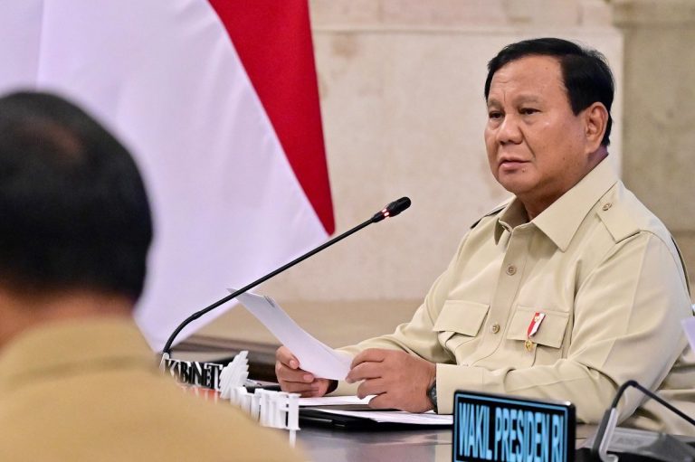 Prabowo Ucapkan Selamat Natal 2025, Ajak Rakyat Indonesia Perkuat Semangat Gotong Royong : Okezone News