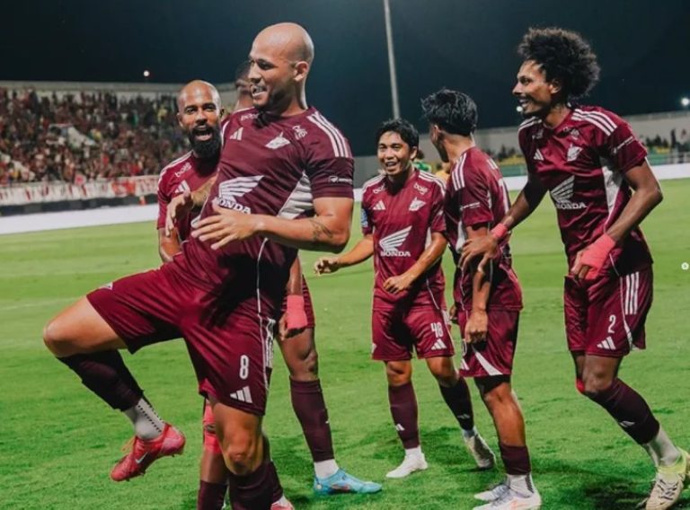 Persib Bandung Wajib Waspada! PSM Makassar Pertajam Lini Depan demi Cetak Banyak Gol : Okezone Bola