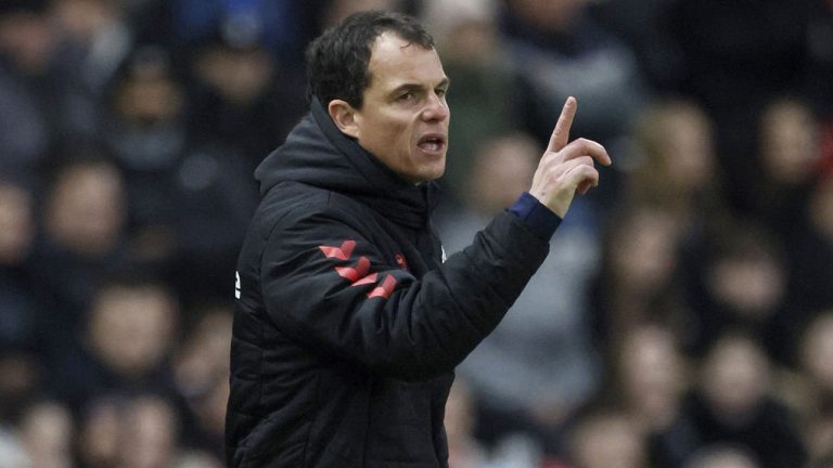 Regis Le Bris Akui Sulit Kalahkan Leeds United yang Sedang On Fire