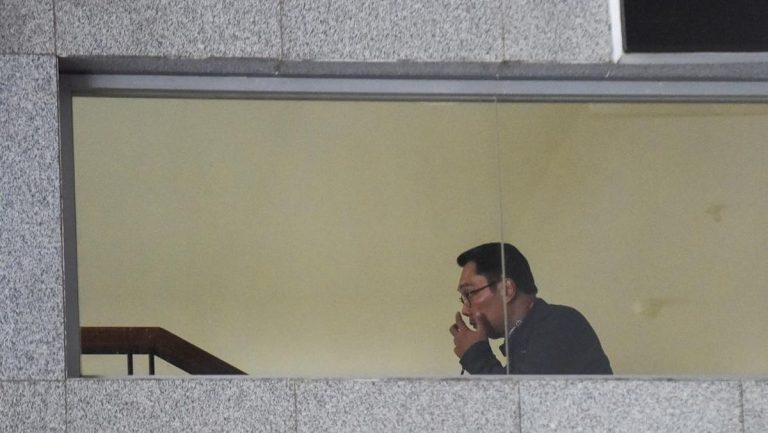 Saya Banyak Khilaf dan Dosa ke Atalia