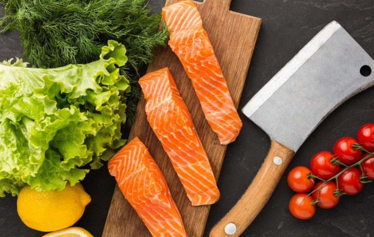 Salmon vs Ayam, Mana yang Lebih Sehat dan Tinggi Protein? : Okezone Women