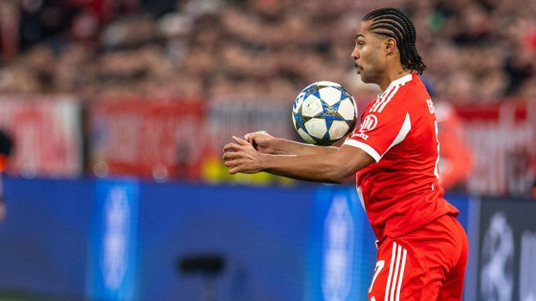 Serge Gnabry Lega Bayern Munich Menang Besar atas Sporting