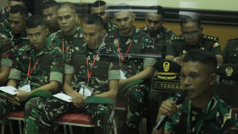 2 Perwira TNI AD Penganiaya Prada Lucky Dituntut 9 Tahun Penjara
