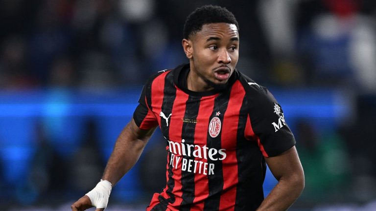 Tawaran Dari Saudi Datang, Christopher Nkunku Enggan Tinggalkan Milan