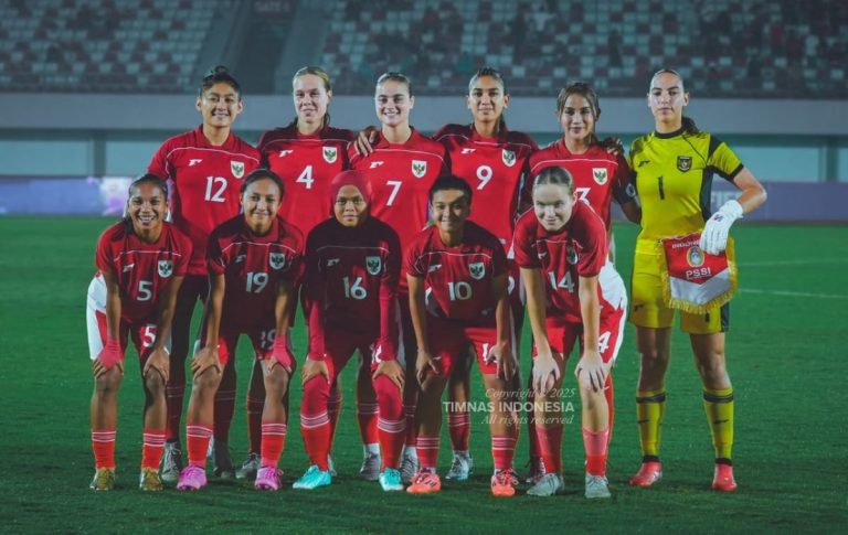 Pasang Badan, Akira Higashiyama Tanggung Jawab Usai Timnas Putri Indonesia Gagal Raih Medali di SEA Games 2025 : Okezone Bola