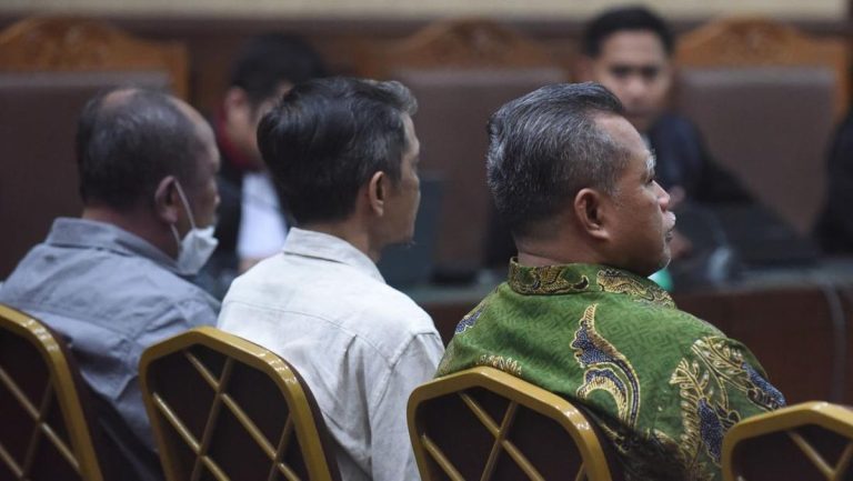 Hakim Nonaktif Djuyamto dan Agam Syarif Ajukan Banding Kasus Suap CPO