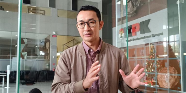 KPK Limpahkan Anak Chrisna Damayanto ke JPU