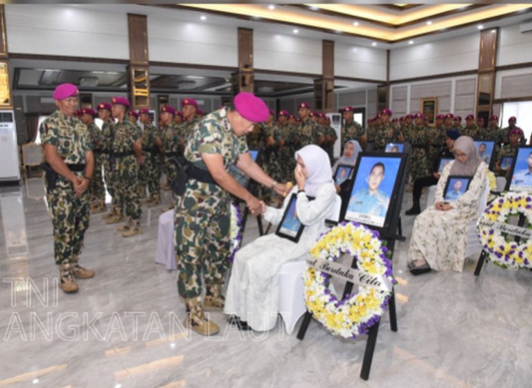 23 Prajurit Marinir Gugur di Cisarua Dapat Kenaikan Pangkat Luar Biasa : Okezone News